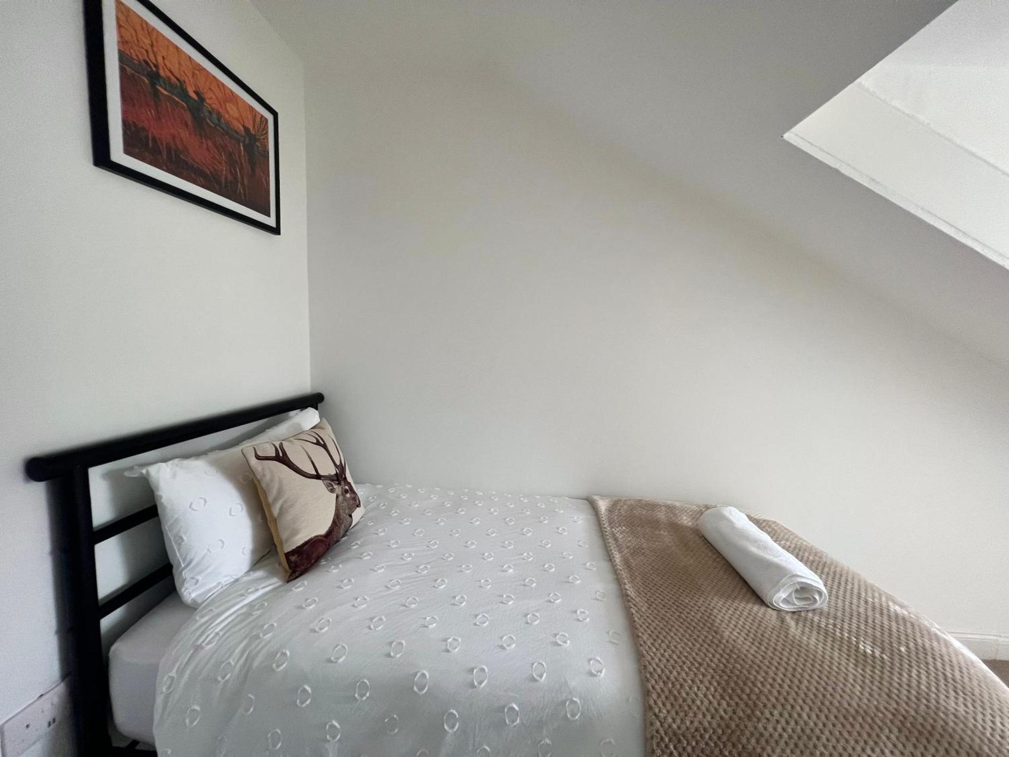 Spacious 3 Bedroom Home In Glasgow - Free Parking Exteriör bild