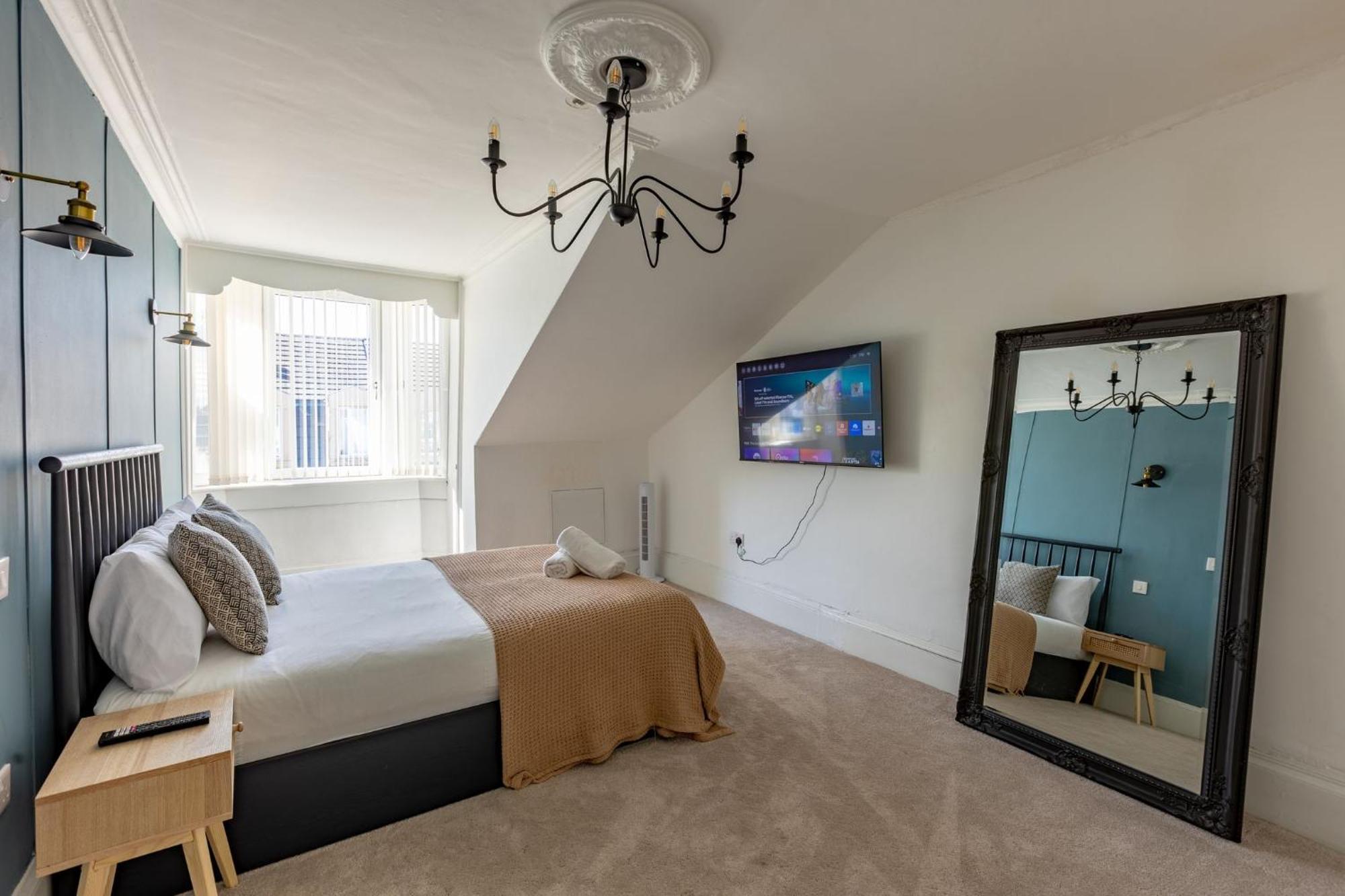 Spacious 3 Bedroom Home In Glasgow - Free Parking Exteriör bild